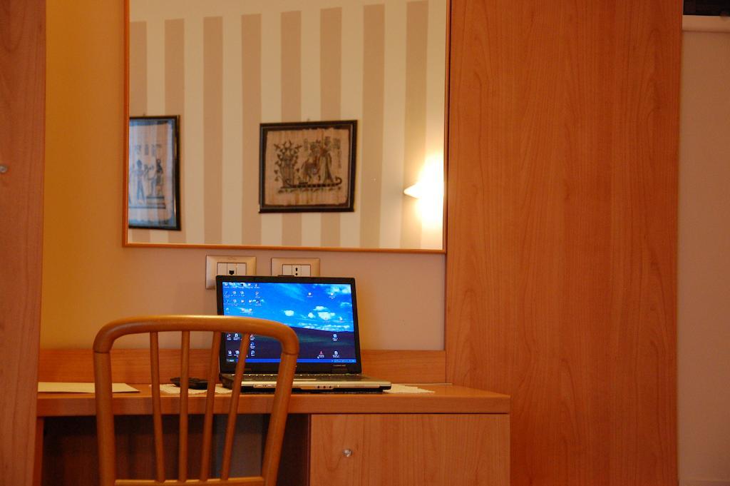 Hotel Belie サン・マルティーノ・ディ・ルーパリ 部屋 写真